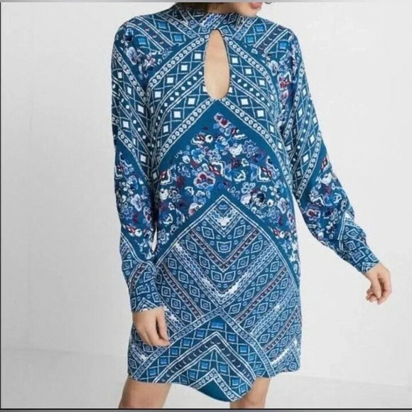 Express Cobalt Blue floral print key hole long sleeve dress size XS - Picture 1 of 10